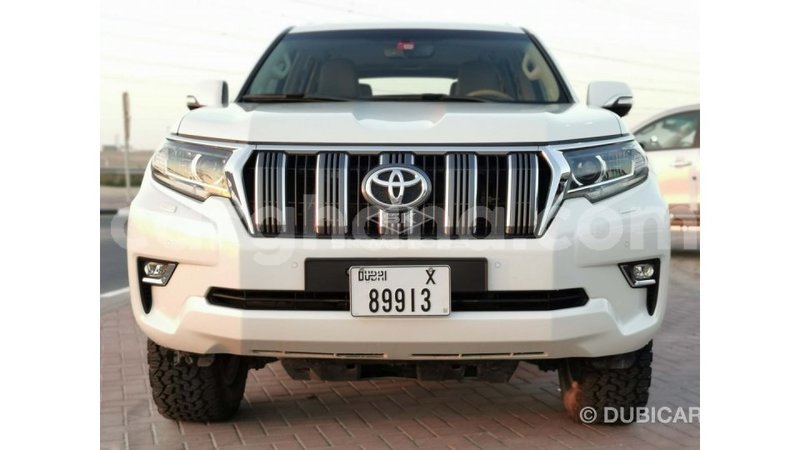 Big with watermark toyota land cruiser ashanti import dubai 40270