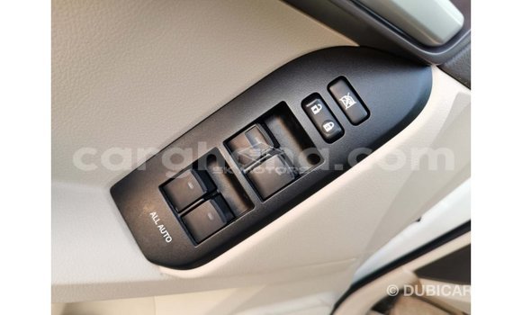 Ra Imported Toyota Land Cruiser funfun Ọkọ̀ in Import - Dubai ni Ashanti Ra Imported Toyota Land Cruiser funfun Ọkọ̀ in Import - Dubai ni Ashanti