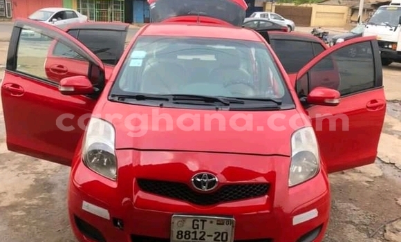 Ra Àlòkù Toyota Vitz Red Ọkọ̀ in Accra ni Greater Accra Ra Àlòkù Toyota Vitz Red Ọkọ̀ in Accra ni Greater Accra