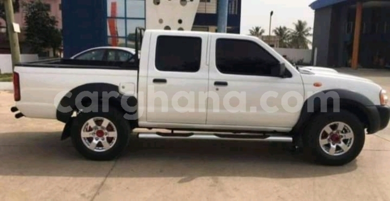 Big with watermark nissan hardbody greater accra accra 40285