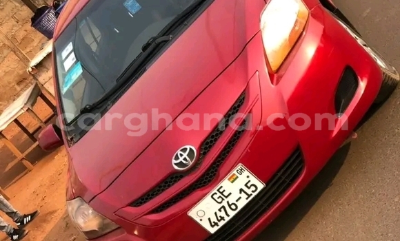 Ra Àlòkù Toyota Yaris Red Ọkọ̀ in Accra ni Greater Accra