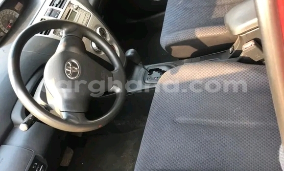 Ra Àlòkù Toyota Yaris Red Ọkọ̀ in Accra ni Greater Accra Ra Àlòkù Toyota Yaris Red Ọkọ̀ in Accra ni Greater Accra