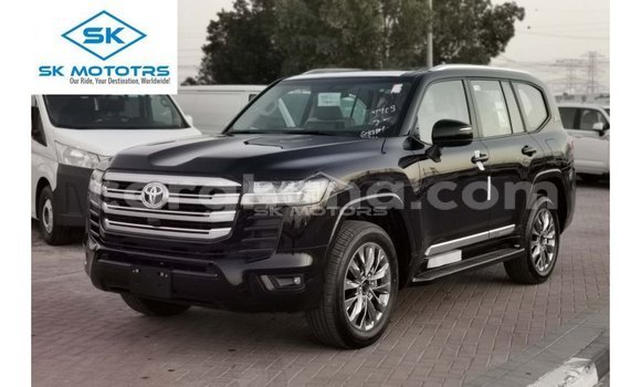 Buy Import Toyota Land Cruiser Black Car in Import - Dubai in Ashanti Buy Import Toyota Land Cruiser Black Car in Import - Dubai in Ashanti