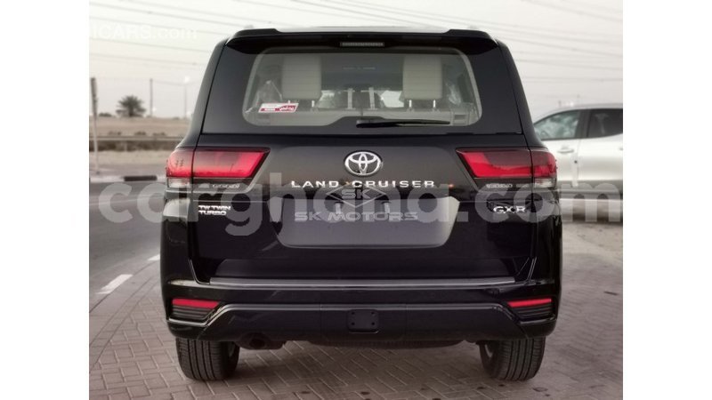 Big with watermark toyota land cruiser ashanti import dubai 40299