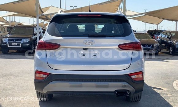Ra Imported Hyundai Santa Fe Miiran Ọkọ̀ in Import - Dubai ni Ashanti Ra Imported Hyundai Santa Fe Miiran Ọkọ̀ in Import - Dubai ni Ashanti
