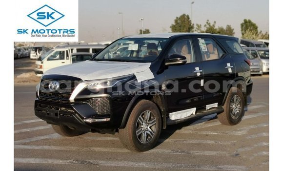 Buy Import Toyota Fortuner Black Car in Import - Dubai in Ashanti Buy Import Toyota Fortuner Black Car in Import - Dubai in Ashanti
