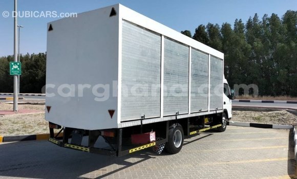 Ra Imported Mitsubishi i funfun Ọkọ̀ in Import - Dubai ni Ashanti Ra Imported Mitsubishi i funfun Ọkọ̀ in Import - Dubai ni Ashanti