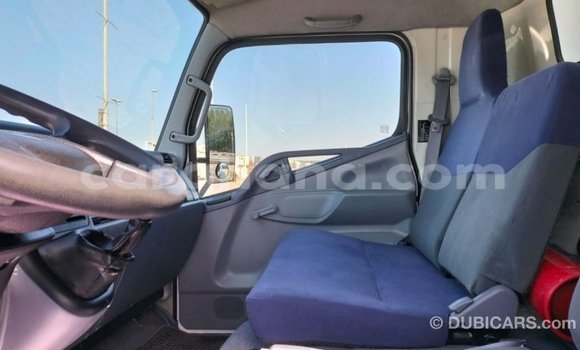 Ra Imported Mitsubishi i funfun Ọkọ̀ in Import - Dubai ni Ashanti Ra Imported Mitsubishi i funfun Ọkọ̀ in Import - Dubai ni Ashanti