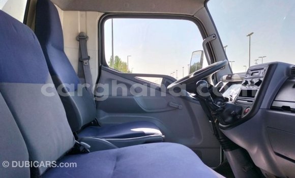 Ra Imported Mitsubishi i funfun Ọkọ̀ in Import - Dubai ni Ashanti Ra Imported Mitsubishi i funfun Ọkọ̀ in Import - Dubai ni Ashanti