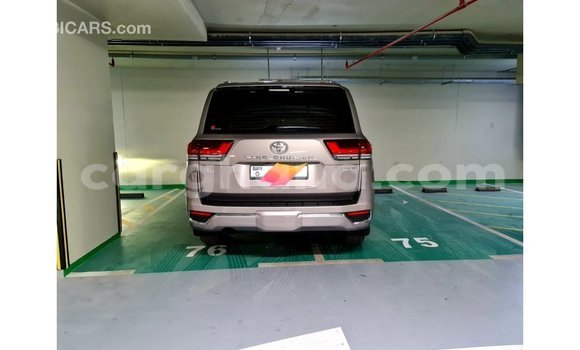 Buy Import Toyota Land Cruiser Other Car in Import - Dubai in Ashanti Buy Import Toyota Land Cruiser Other Car in Import - Dubai in Ashanti