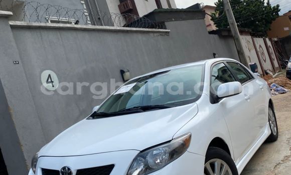 Ra Àlòkù Toyota Corolla funfun Ọkọ̀ in Sekondi–Takoradi Metropolitan ni Oorun Ra Àlòkù Toyota Corolla funfun Ọkọ̀ in Sekondi–Takoradi Metropolitan ni Oorun