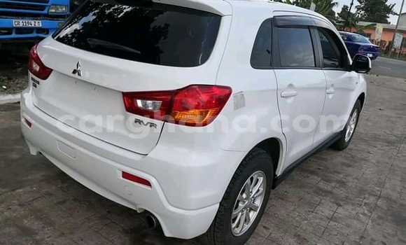 Buy Used Mitsubishi RVR White Car in Accra in Greater Accra