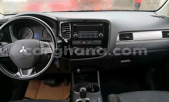 Ra Àlòkù Mitsubishi Outlander Miiran Ọkọ̀ in Accra ni Greater Accra Ra Àlòkù Mitsubishi Outlander Miiran Ọkọ̀ in Accra ni Greater Accra