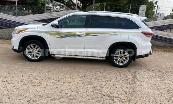 Ra Àlòkù Toyota Highlander Miiran Ọkọ̀ in Accra ni Greater Accra Ra Àlòkù Toyota Highlander Miiran Ọkọ̀ in Accra ni Greater Accra