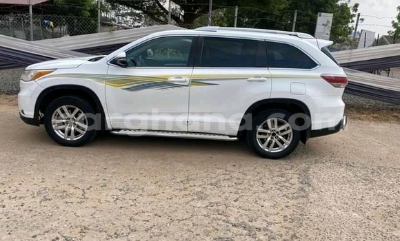 Ra Àlòkù Toyota Highlander Miiran Ọkọ̀ in Accra ni Greater Accra Ra Àlòkù Toyota Highlander Miiran Ọkọ̀ in Accra ni Greater Accra
