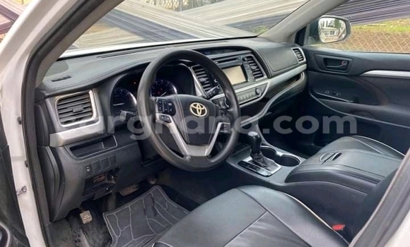 Ra Àlòkù Toyota Highlander Miiran Ọkọ̀ in Accra ni Greater Accra Ra Àlòkù Toyota Highlander Miiran Ọkọ̀ in Accra ni Greater Accra