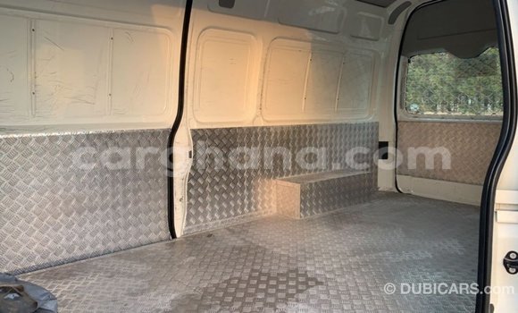 Ra Imported Toyota Hiace funfun Ọkọ̀ in Import - Dubai ni Ashanti Ra Imported Toyota Hiace funfun Ọkọ̀ in Import - Dubai ni Ashanti