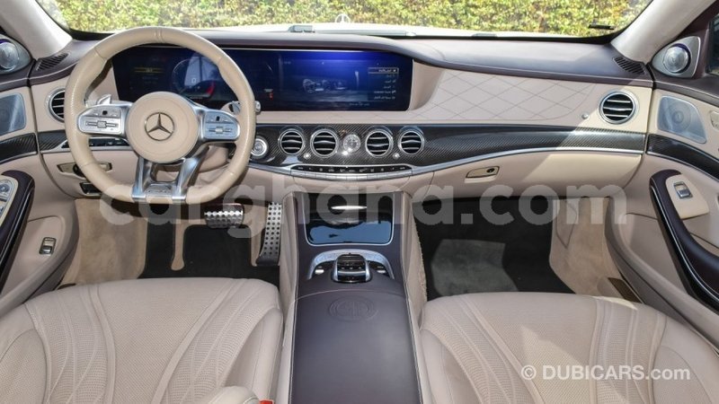 Big with watermark mercedes benz a200 ashanti import dubai 40353