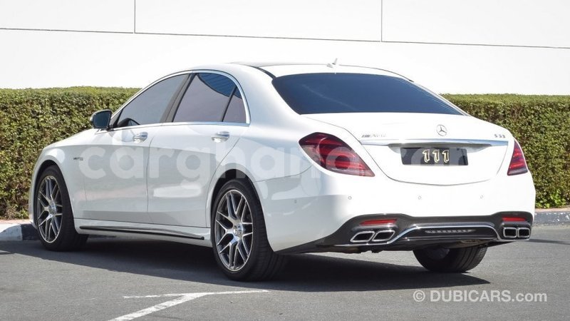 Big with watermark mercedes benz a200 ashanti import dubai 40353