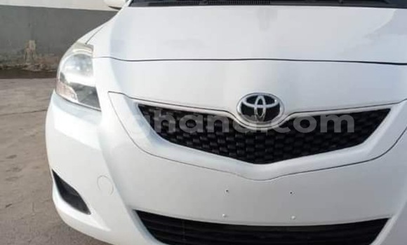 Buy Used Toyota Yaris White Car in Kpandu in Volta
