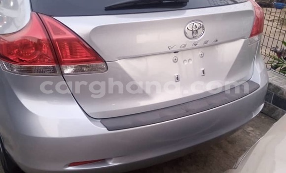 Ra Imported Toyota Venza Silver Ọkọ̀ in Tema ni Greater Accra