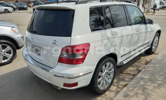 Sayi Na hannu Mercedes‒Benz GLK–Class White Mota in Tema a Greater Accra Sayi Na hannu Mercedes‒Benz GLK–Class White Mota in Tema a Greater Accra