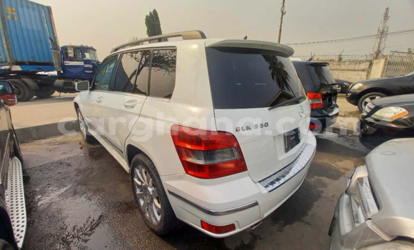 Ra Àlòkù Mercedes‒Benz GLK–Class funfun Ọkọ̀ in Tema ni Greater Accra Ra Àlòkù Mercedes‒Benz GLK–Class funfun Ọkọ̀ in Tema ni Greater Accra