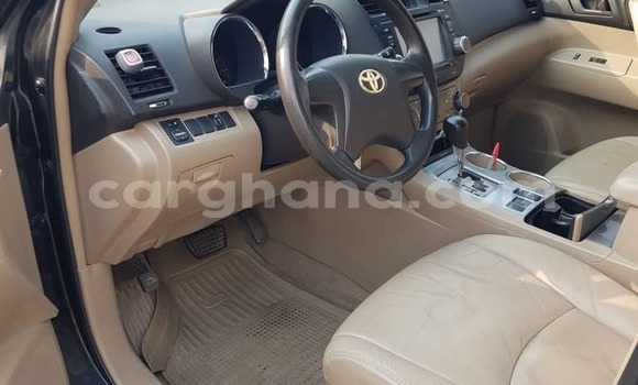 Buy Import Toyota Highlander Other Car in Tema in Greater Accra Buy Import Toyota Highlander Other Car in Tema in Greater Accra