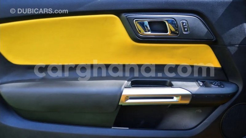 Big with watermark ford mustang ashanti import dubai 40400