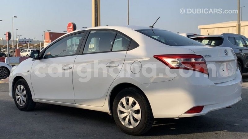 Big with watermark toyota yaris ashanti import dubai 40401