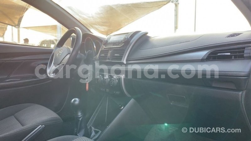 Big with watermark toyota yaris ashanti import dubai 40401