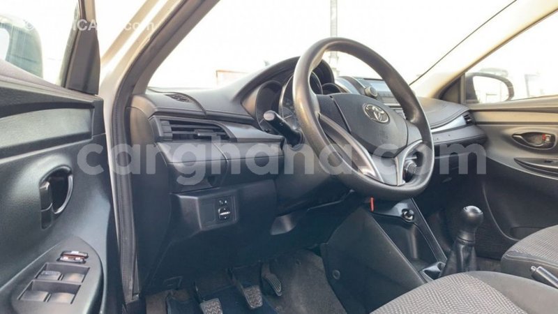 Big with watermark toyota yaris ashanti import dubai 40401