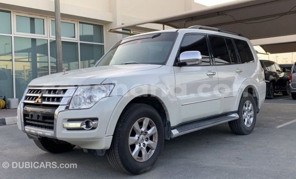 Ra Imported Mitsubishi Pajero funfun Ọkọ̀ in Import - Dubai ni Ashanti Ra Imported Mitsubishi Pajero funfun Ọkọ̀ in Import - Dubai ni Ashanti
