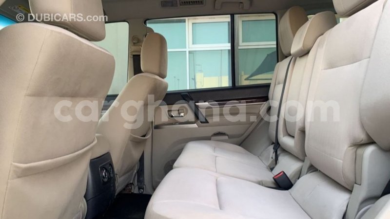 Big with watermark mitsubishi pajero ashanti import dubai 40404