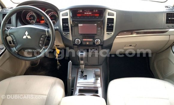 Ra Imported Mitsubishi Pajero funfun Ọkọ̀ in Import - Dubai ni Ashanti Ra Imported Mitsubishi Pajero funfun Ọkọ̀ in Import - Dubai ni Ashanti