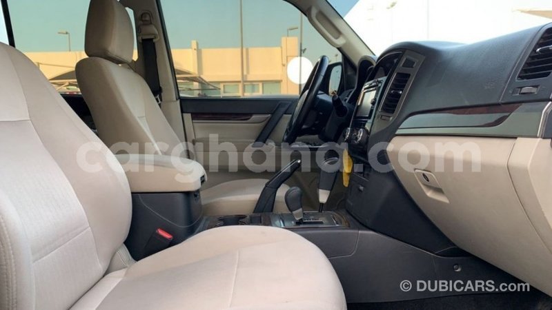 Big with watermark mitsubishi pajero ashanti import dubai 40404