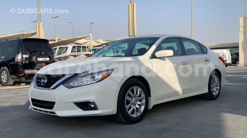 Big with watermark nissan altima ashanti import dubai 40405