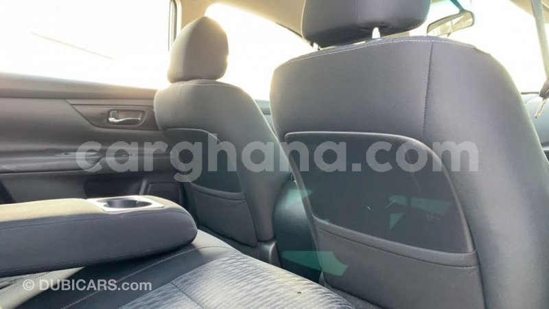 Big with watermark nissan altima ashanti import dubai 40405