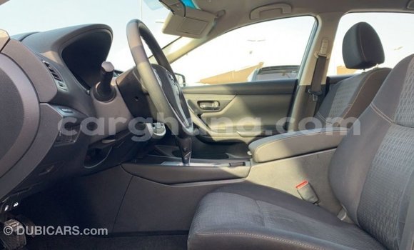 Ra Imported Nissan Altima funfun Ọkọ̀ in Import - Dubai ni Ashanti Ra Imported Nissan Altima funfun Ọkọ̀ in Import - Dubai ni Ashanti