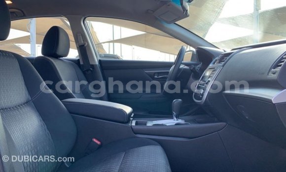 Ra Imported Nissan Altima funfun Ọkọ̀ in Import - Dubai ni Ashanti Ra Imported Nissan Altima funfun Ọkọ̀ in Import - Dubai ni Ashanti