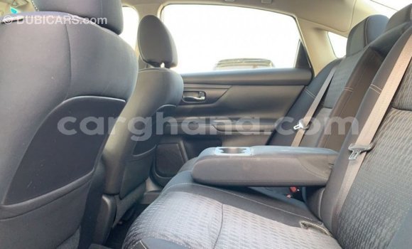 Ra Imported Nissan Altima funfun Ọkọ̀ in Import - Dubai ni Ashanti Ra Imported Nissan Altima funfun Ọkọ̀ in Import - Dubai ni Ashanti