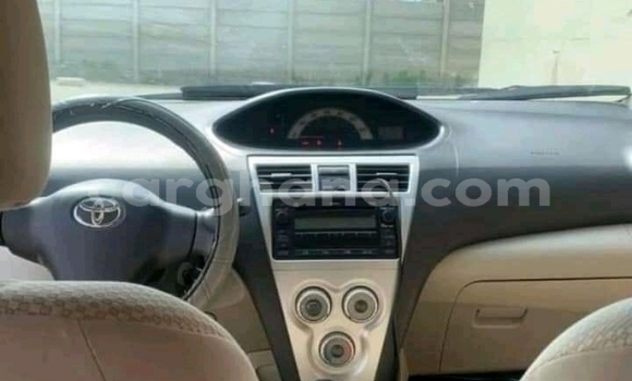Ra Àlòkù Toyota Yaris Miiran Ọkọ̀ in Accra ni Greater Accra Ra Àlòkù Toyota Yaris Miiran Ọkọ̀ in Accra ni Greater Accra