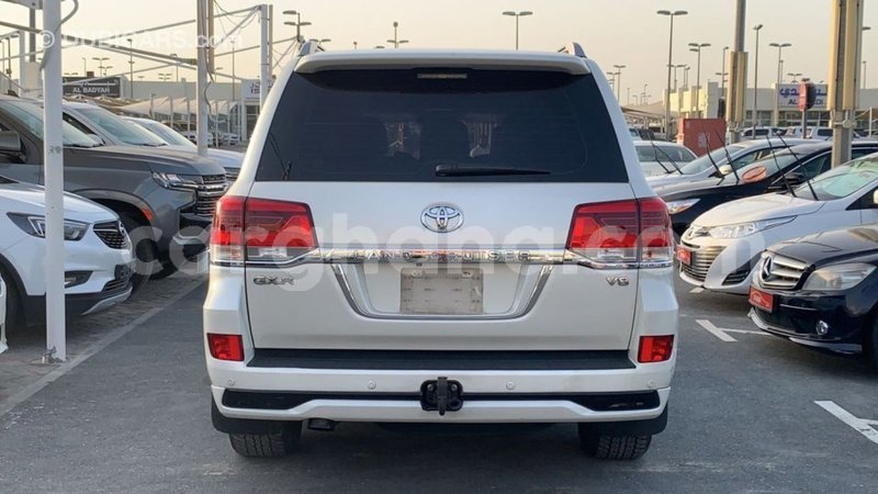 Big with watermark toyota land cruiser ashanti import dubai 40435