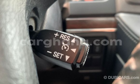 Sayi Imported Toyota Land Cruiser White Mota in Import - Dubai a Ashanti Sayi Imported Toyota Land Cruiser White Mota in Import - Dubai a Ashanti