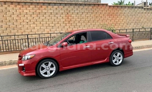 Ra Àlòkù Toyota Corolla Red Ọkọ̀ in Accra ni Greater Accra Ra Àlòkù Toyota Corolla Red Ọkọ̀ in Accra ni Greater Accra