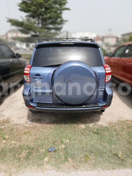 Big with watermark toyota rav4 greater accra tema 40504