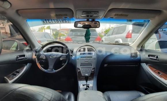 Sayi Na hannu Lexus ES Azurfa Mota in Tema a Greater Accra Sayi Na hannu Lexus ES Azurfa Mota in Tema a Greater Accra