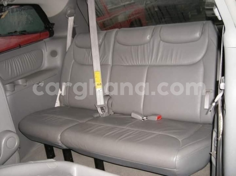 Big with watermark toyota sienna western sekondi takoradi metropolitan 40514