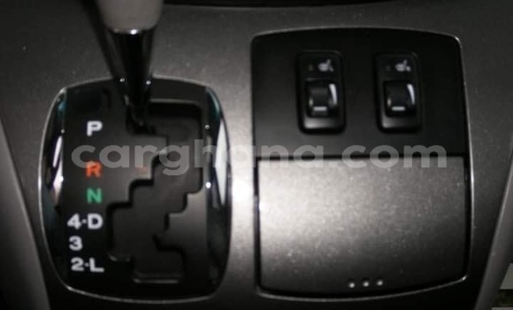 Ra Àlòkù Toyota Sienna Silver Ọkọ̀ in Sekondi–Takoradi Metropolitan ni Oorun Ra Àlòkù Toyota Sienna Silver Ọkọ̀ in Sekondi–Takoradi Metropolitan ni Oorun