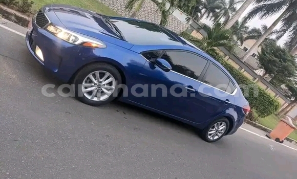 Ra Àlòkù Toyota Corolla Black Ọkọ̀ in Accra ni Greater Accra Ra Àlòkù Toyota Corolla Black Ọkọ̀ in Accra ni Greater Accra